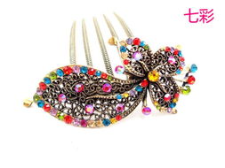 古韵新风 欧美复古发梳插梳盘发饰品的时尚回归与销售策略